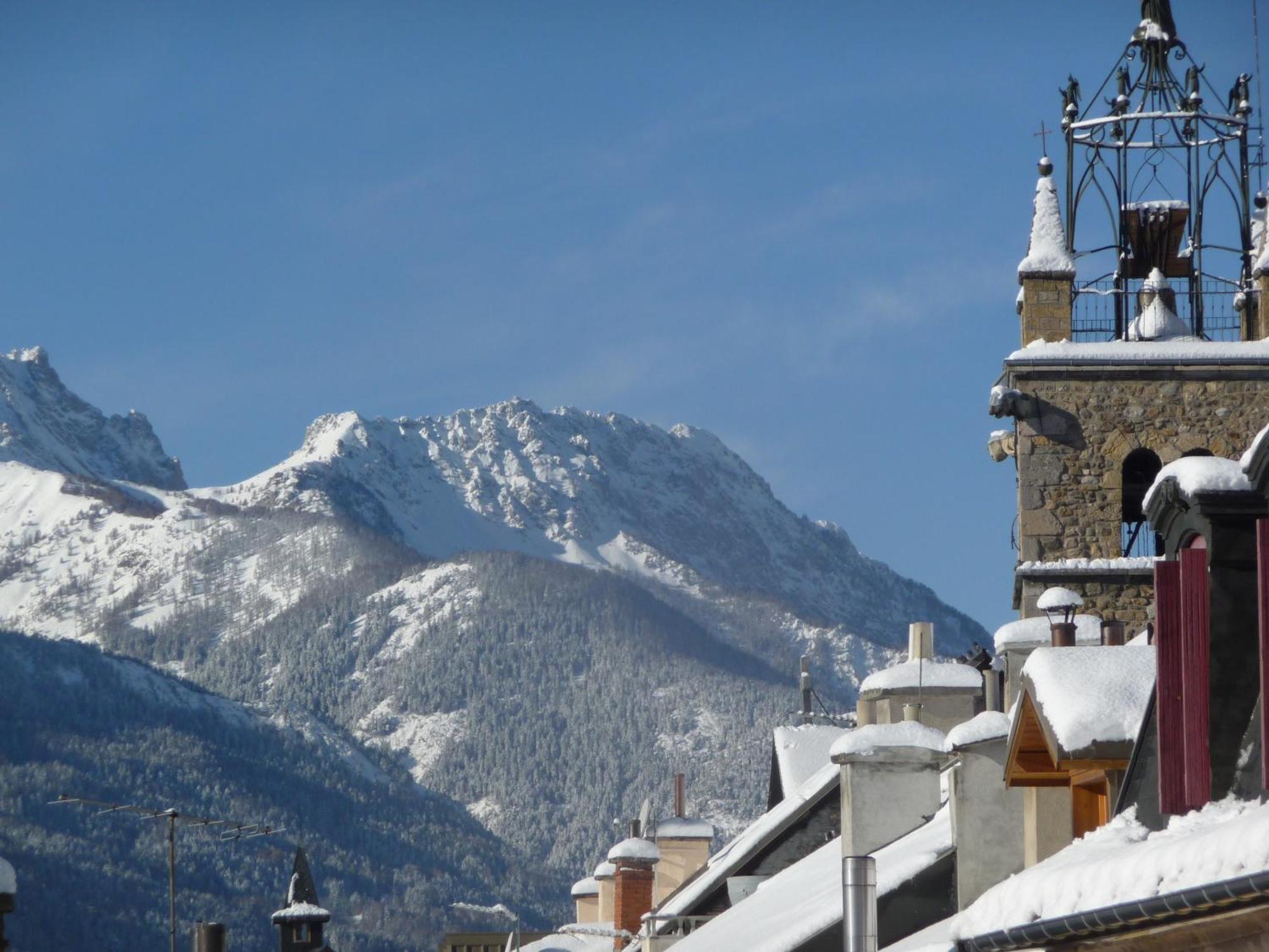 Le Grand Hotel Barcelonnette Dış mekan fotoğraf